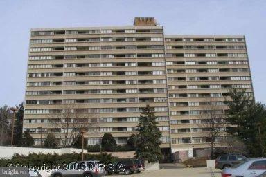 5911 Edsall Road, Unit 1205 Alexandria, VA 22304 - Photo 1 of 13 Exterior (Main)