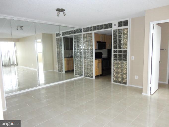 5911 Edsall Road, Unit 1205 Alexandria, VA 22304 - Photo 13 of 13 Dining Room