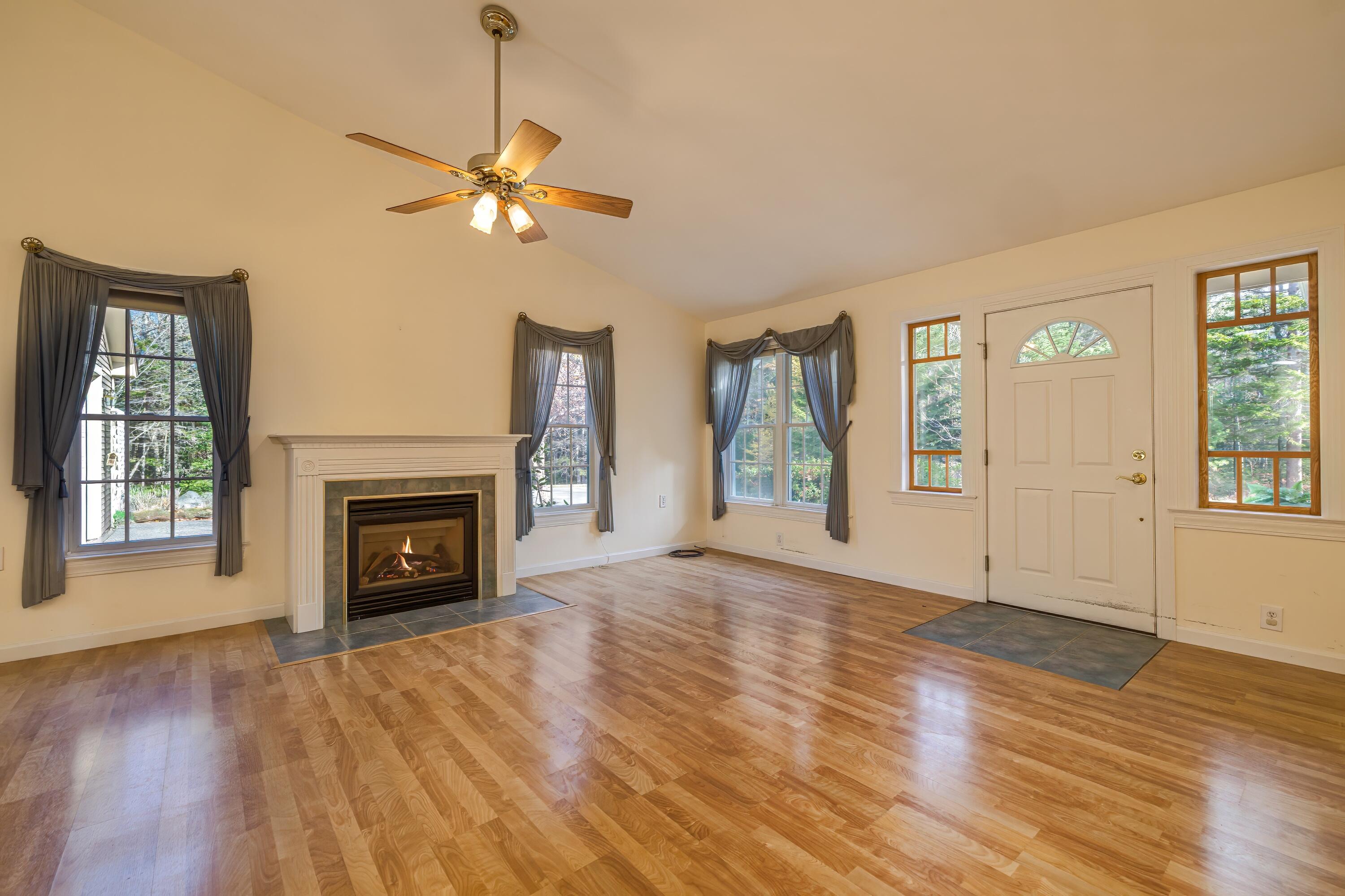 40 Ridgeway Drive Bar Harbor, ME 04609 - Photo 11 of 43 38-40 Ridgeway Drive-DTP