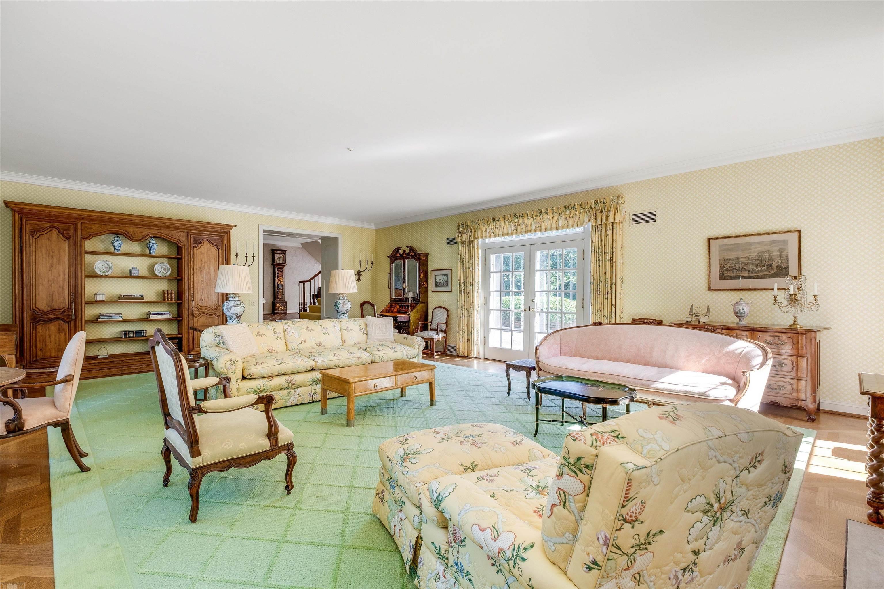 382 Provencal Road Grosse Pointe Farms, MI 48236 - Photo 15 of 95
