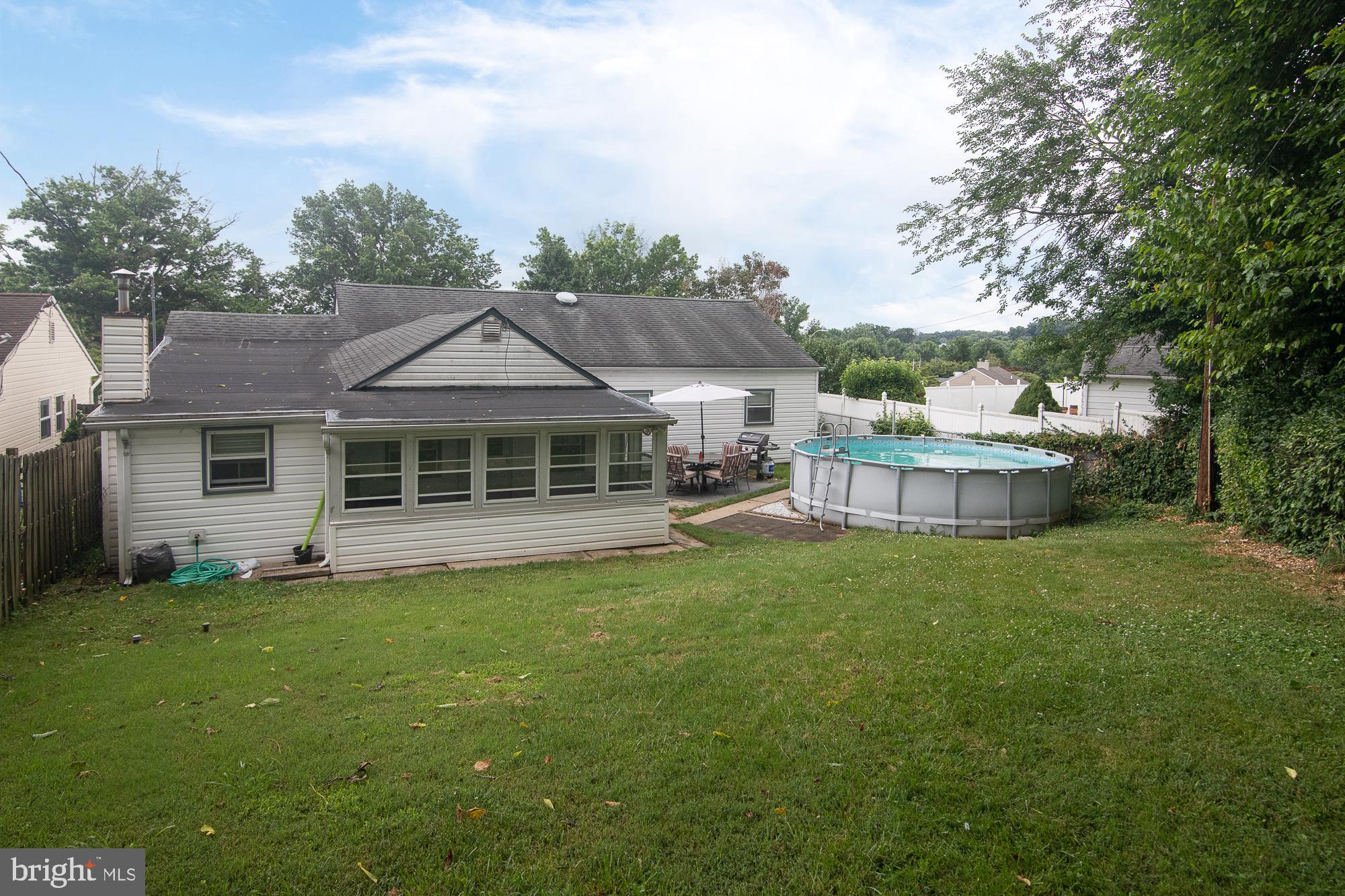 207 Devon Road Fairless Hills, PA 19030 - Photo 24 of 26 Gallery Image 24