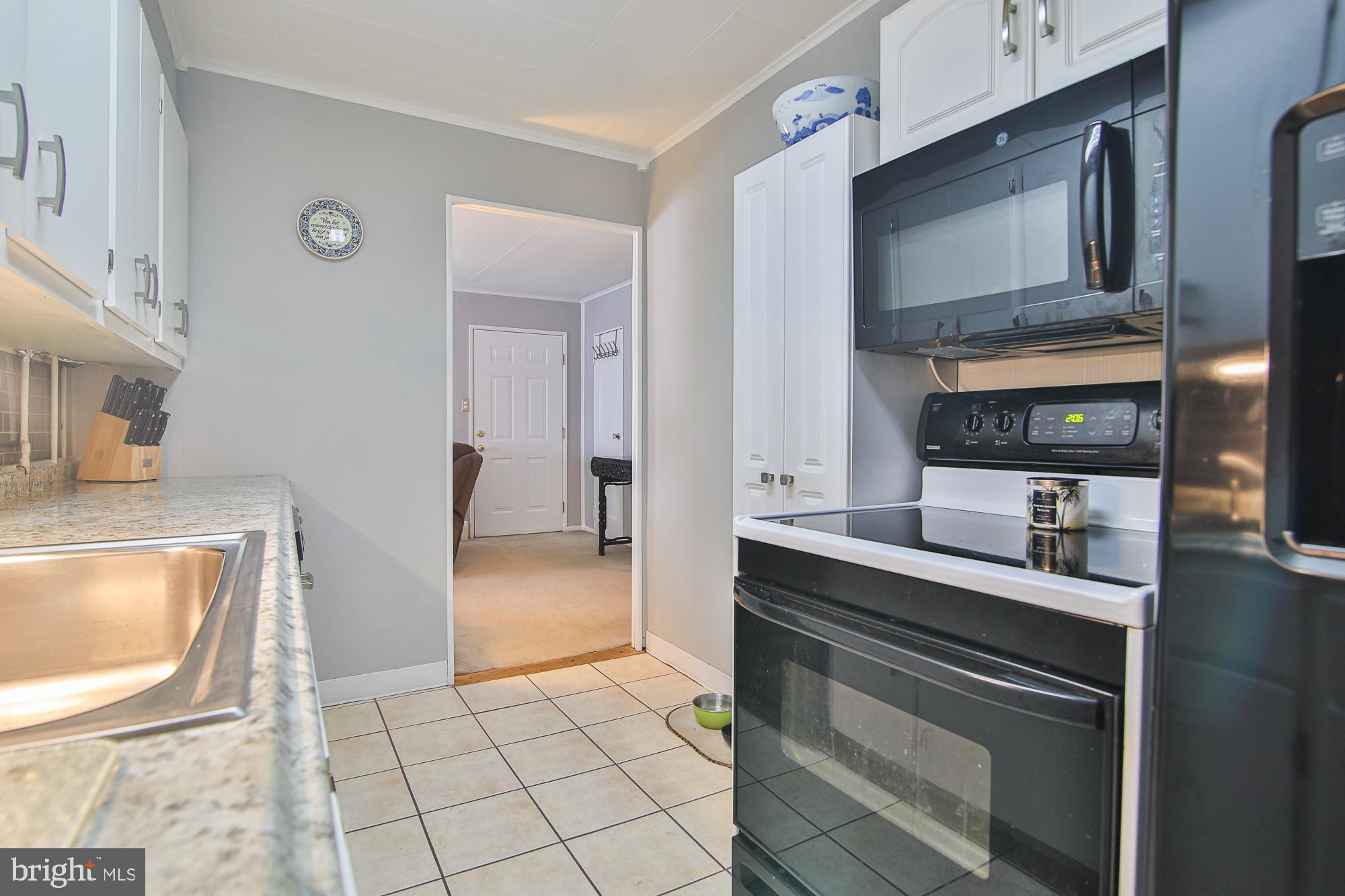207 Devon Road Fairless Hills, PA 19030 - Photo 7 of 26 Gallery Image 7