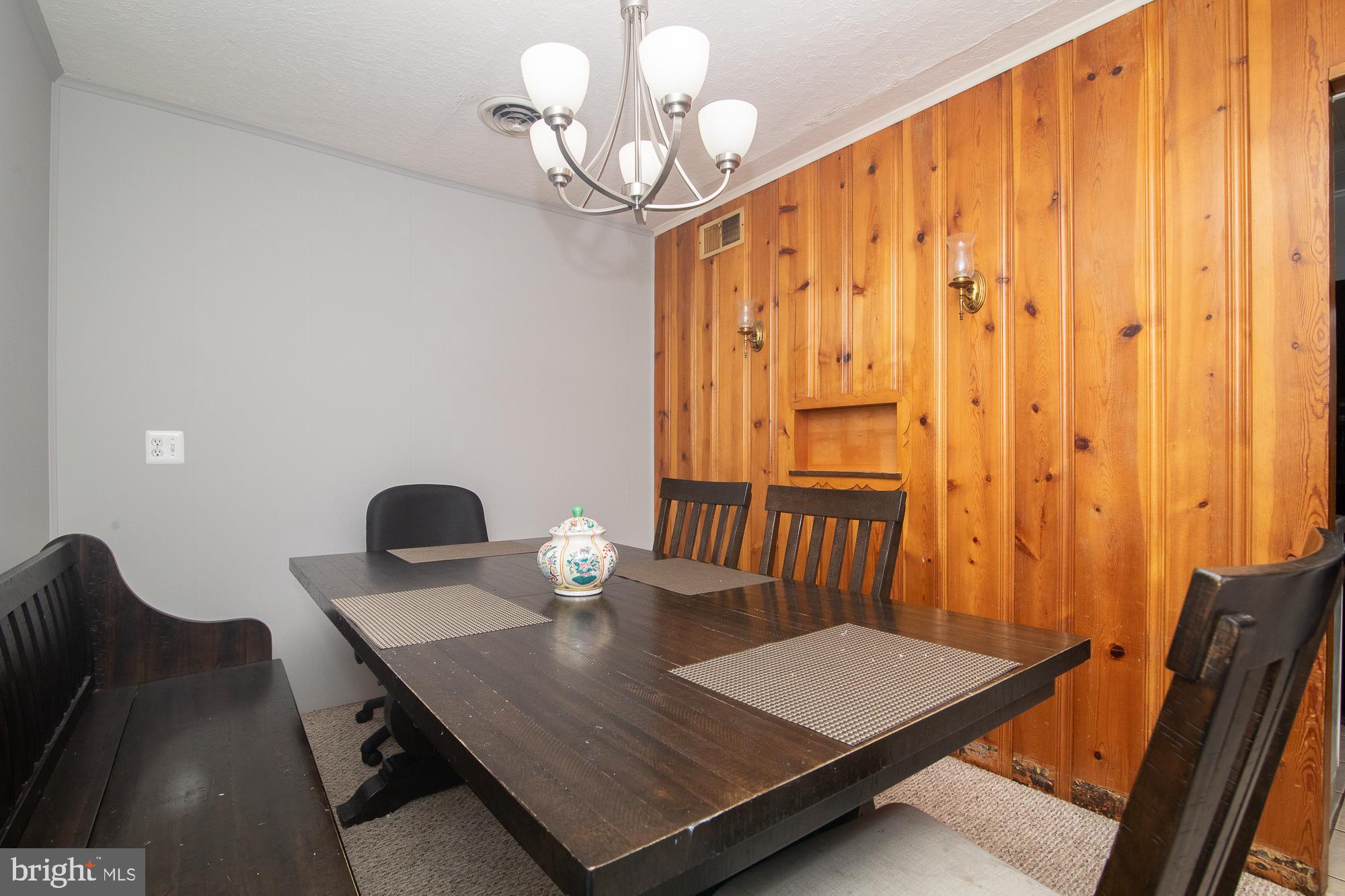 207 Devon Road Fairless Hills, PA 19030 - Photo 9 of 26 Gallery Image 9