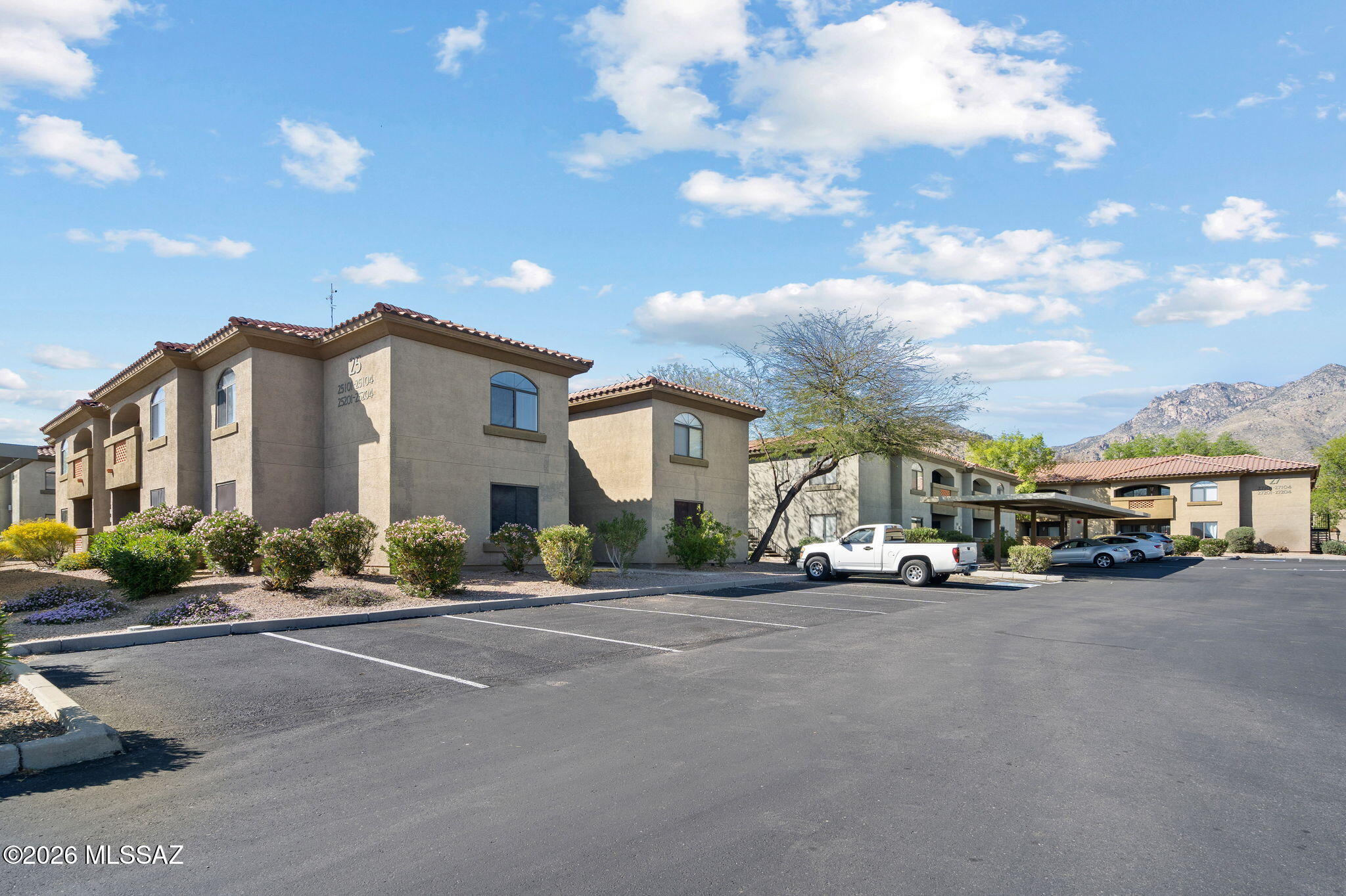 5751 North Kolb Road, Unit 25201 Tucson, AZ 85750 - Photo 1 of 38