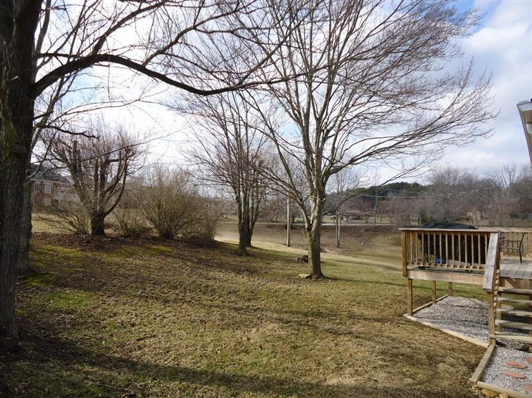 135 Meadow Brook Road Corbin, KY 40701 - Photo 5 of 28 Photo 5