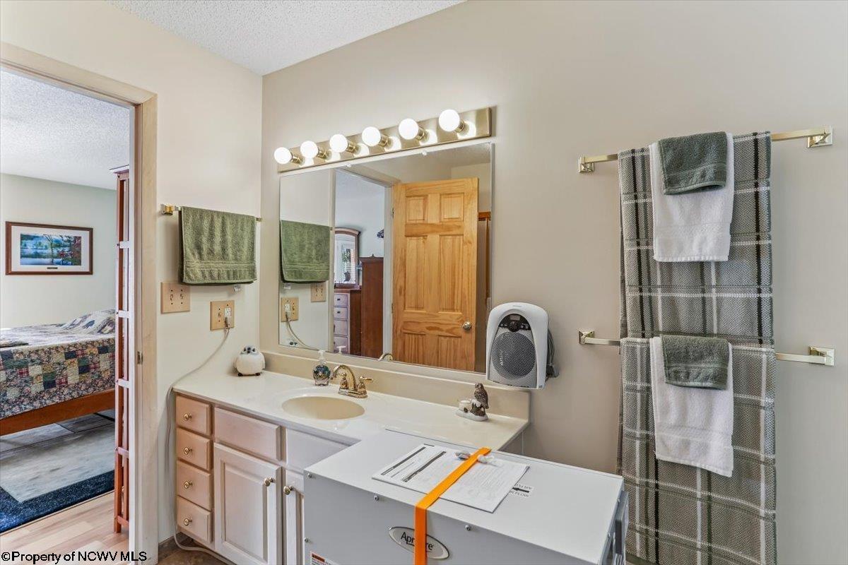128 Forest Ridge Road Davis, WV 26260 - Photo 18 of 33 Gallery Image 18