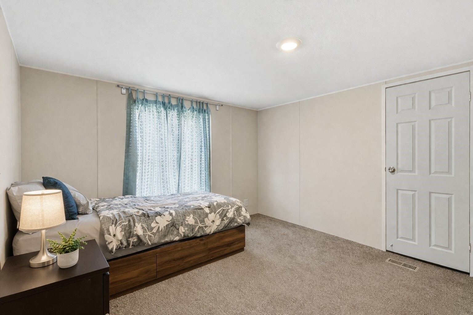 18217 Trails End Road Conroe, TX 77385 - Photo 9 of 19