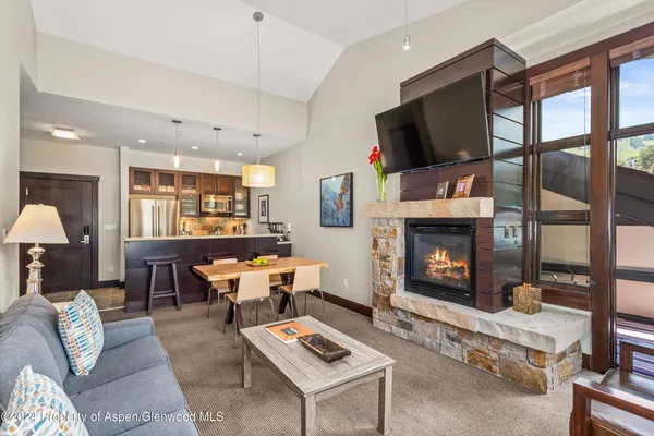 $1,795,000 | 120 Carriage Way, Unit 2303, Snowmass Village, CO 81615
