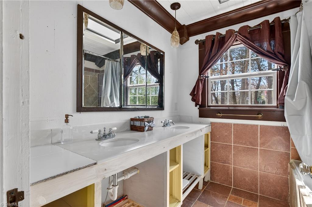 1312 Mack Road Asheboro, NC 27205 - Photo 17 of 49