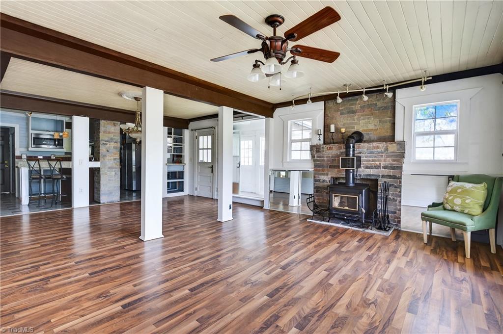 1312 Mack Road Asheboro, NC 27205 - Photo 4 of 49