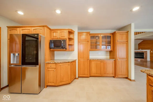 $699,900 | 2405 Wicklow Drive, Muncie, IN 47304