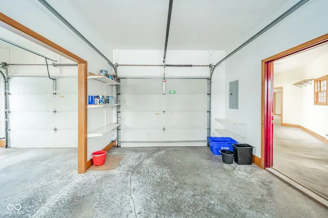 $699,900 | 2405 Wicklow Drive, Muncie, IN 47304