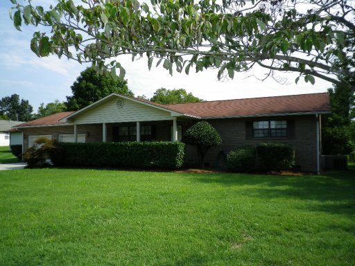 222 Sunset Road Clinton, TN 37716 - Photo 1 of 1 Primary Photo