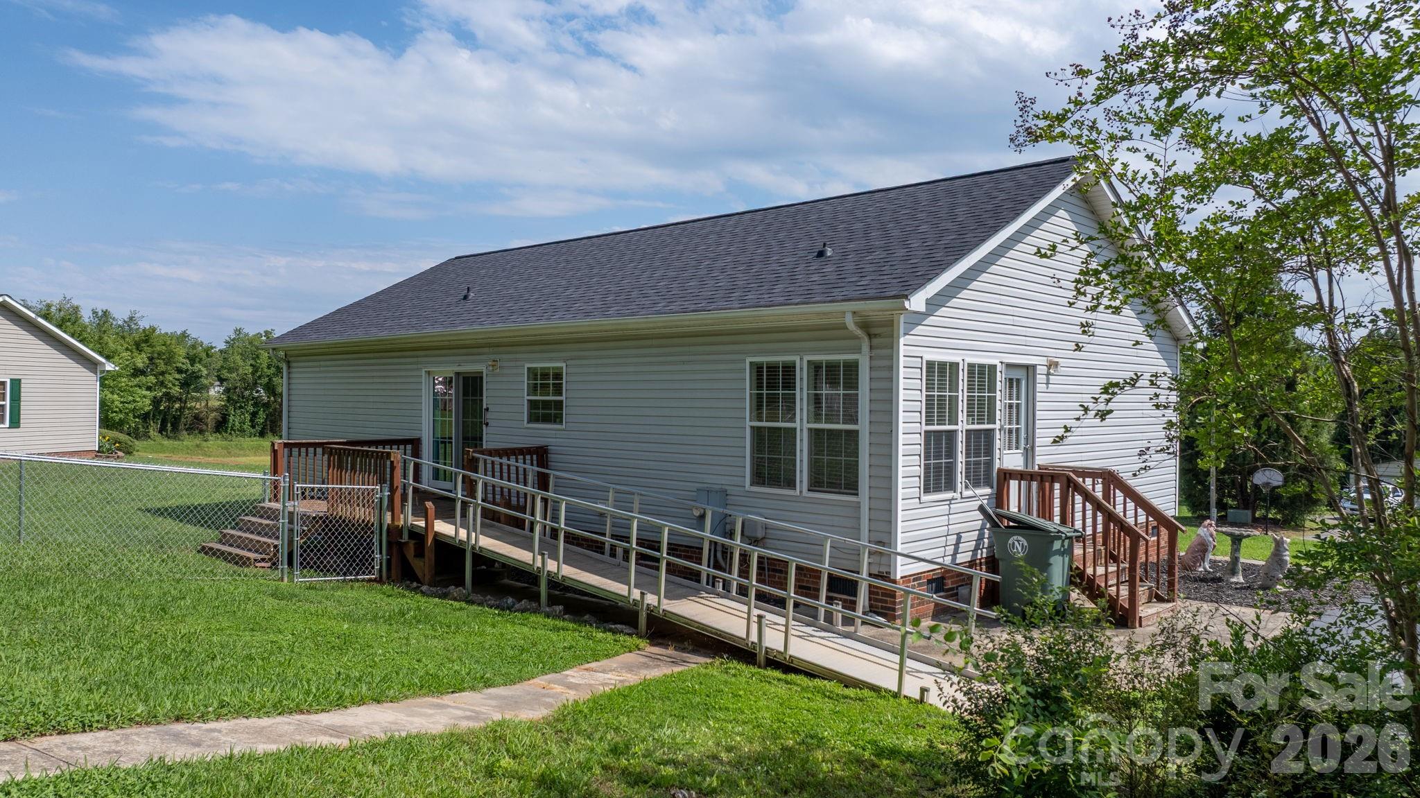 952 Eastern Ridge Drive Newton, NC 28658 - Photo 34 of 48