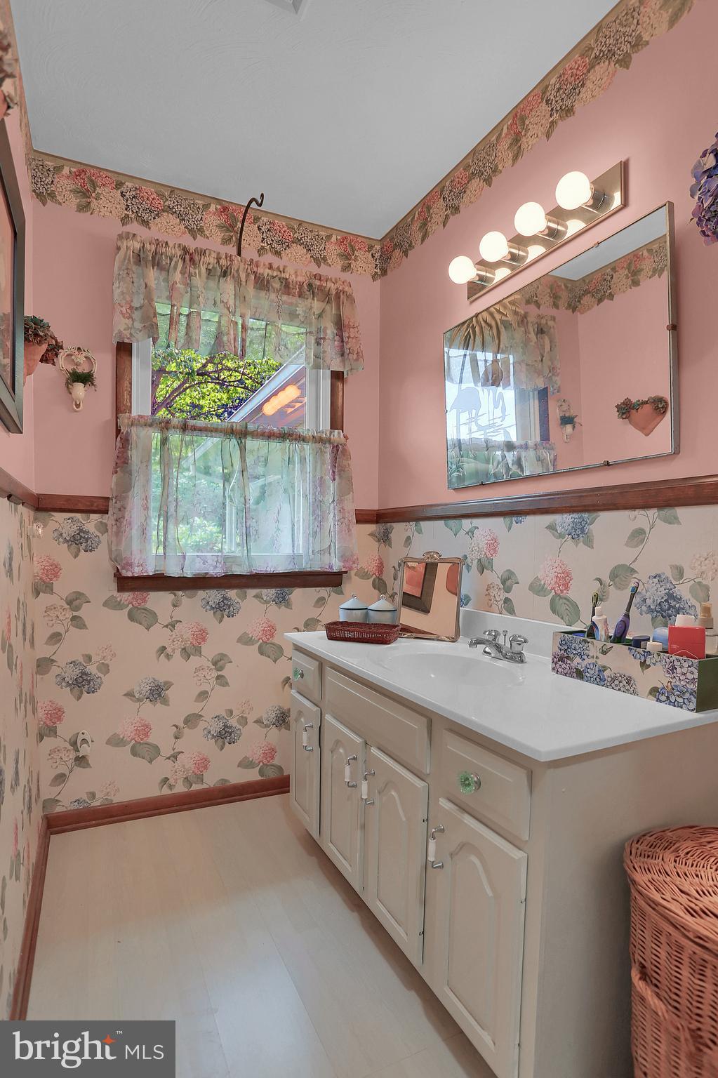 7939 Hickory Road Stewartstown, PA 17363 - Photo 23 of 49 Gallery Image 23