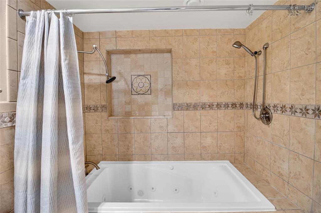 6420 Southwest 35th Way Gainesville, FL 32608 - Photo 30 of 63