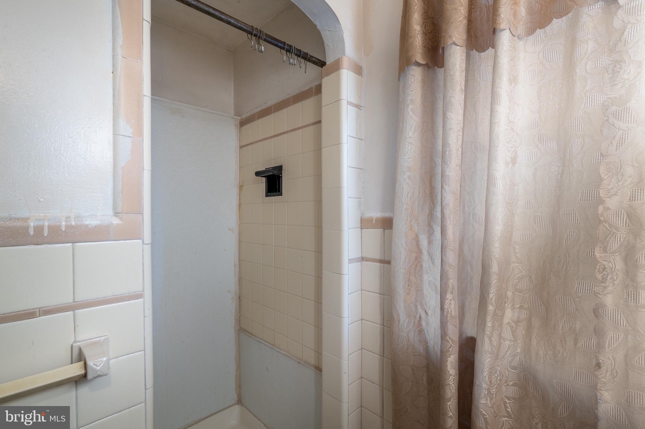 3612 Denison Road Baltimore, MD 21215 - Photo 16 of 34 Gallery Image 16