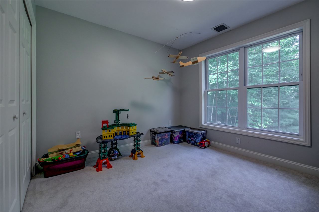 86 Hunt Road, Unit 1 Kingston, NH 03848 - Photo 27 of 36 Gallery Image 27