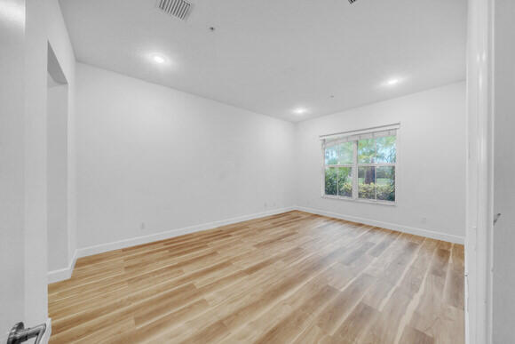 23008 Clear Echo Drive, Unit 11 Boca Raton, FL 33433 - Photo 27 of 80 17 Primary Bedroom Suite (1)