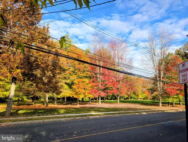a view of a city street