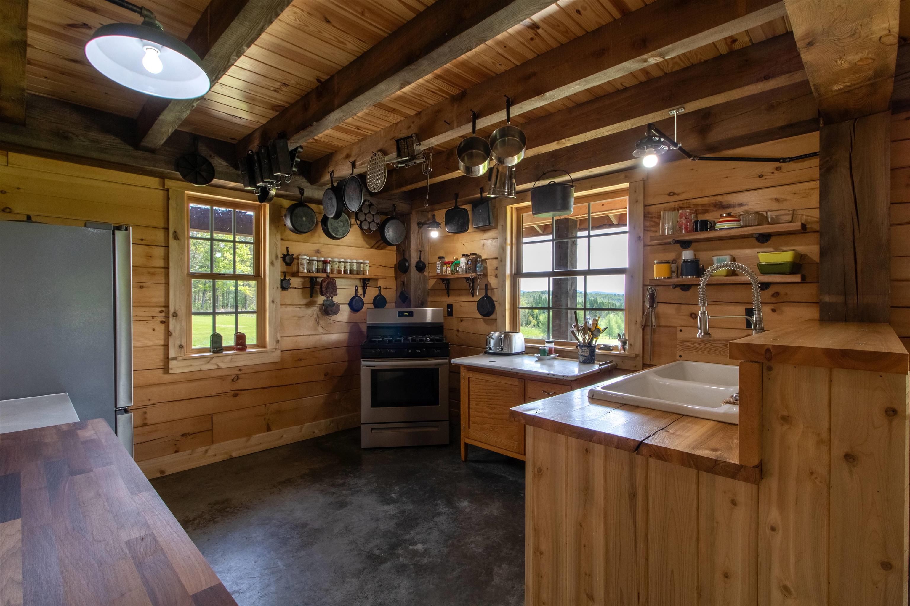 142 Minister Hill Road Wheelock, VT 05851 - Photo 11 of 57