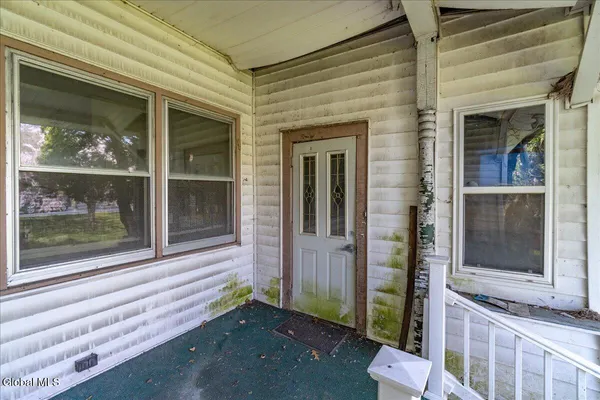 $109,000 | 1136 River Road, Bethlehem, NY 12158