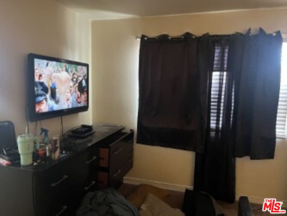 2223 East Oris Street Compton, CA 90222 - Photo 10 of 17 a view of a workspace