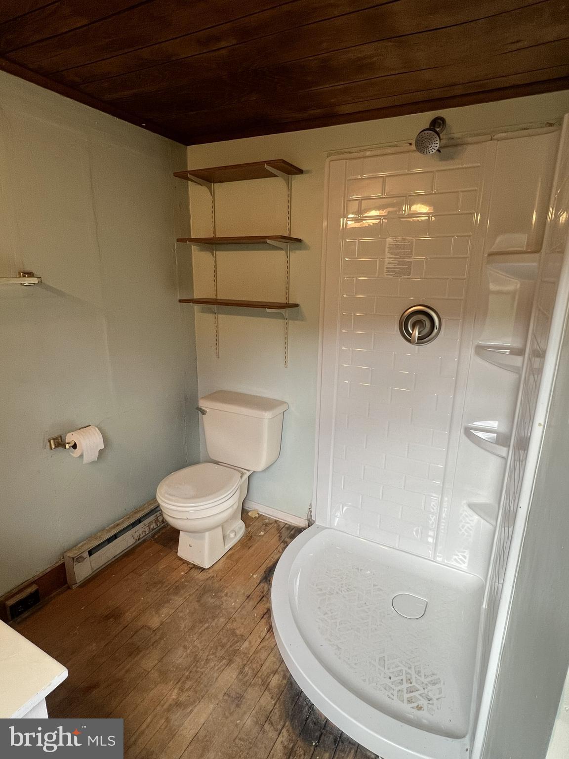 23133 Foxville Road Smithsburg, MD 21783 - Photo 22 of 30 a bathroom with a toilet and a shower