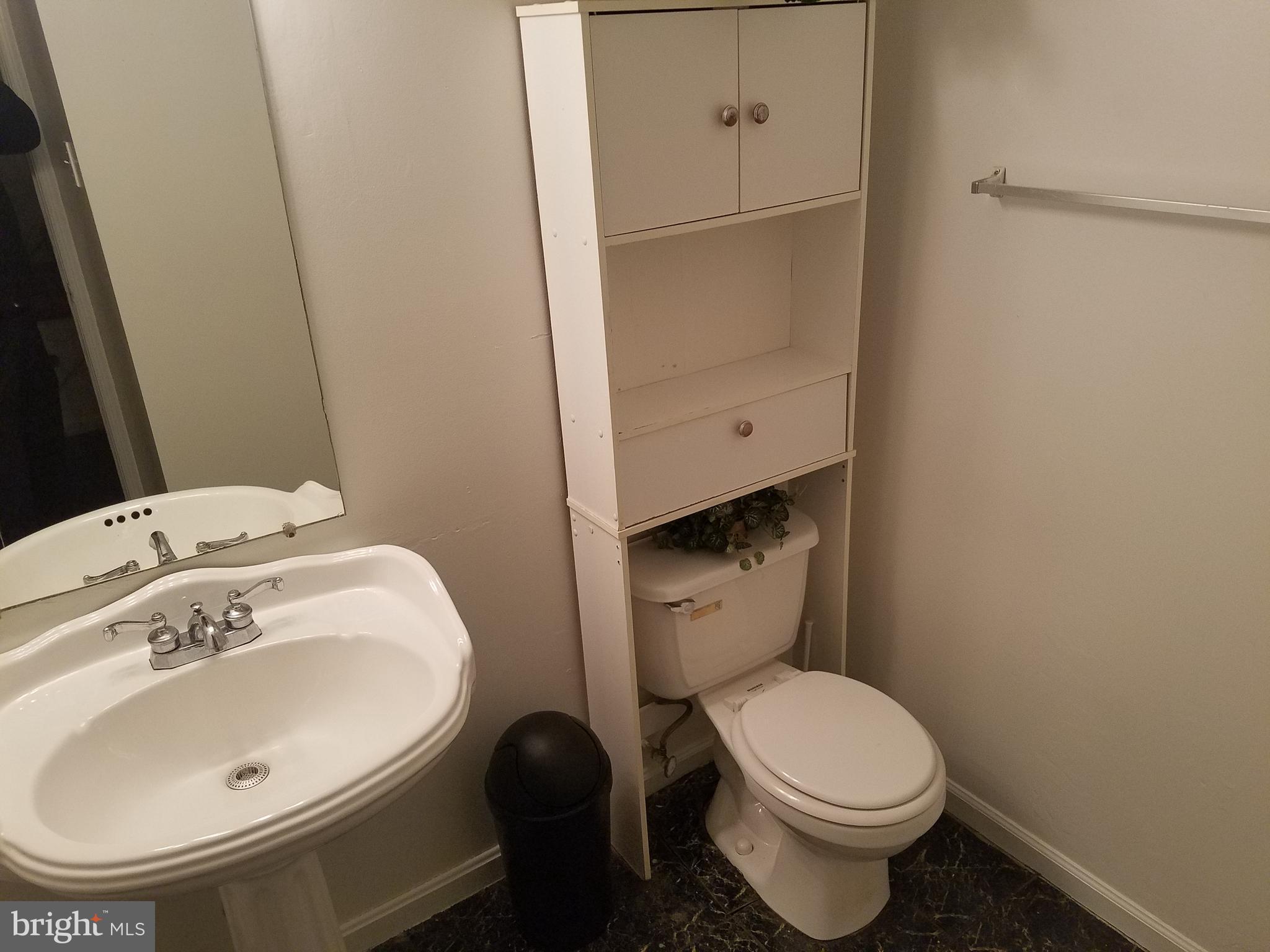 9204 Lancelot Road Fort Washington, MD 20744 - Photo 10 of 17 Bath