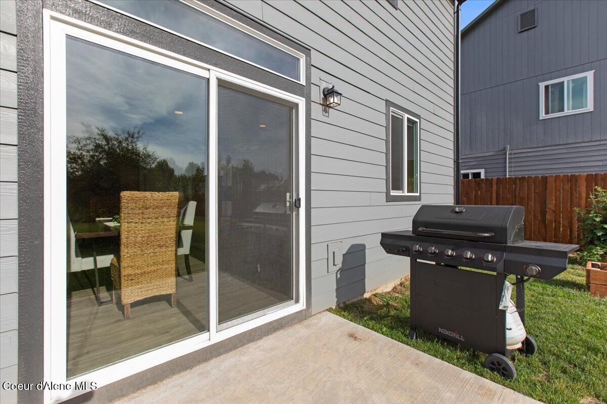 210 4th Street Dover, ID 83825 - Photo 49 of 70 49-Patio