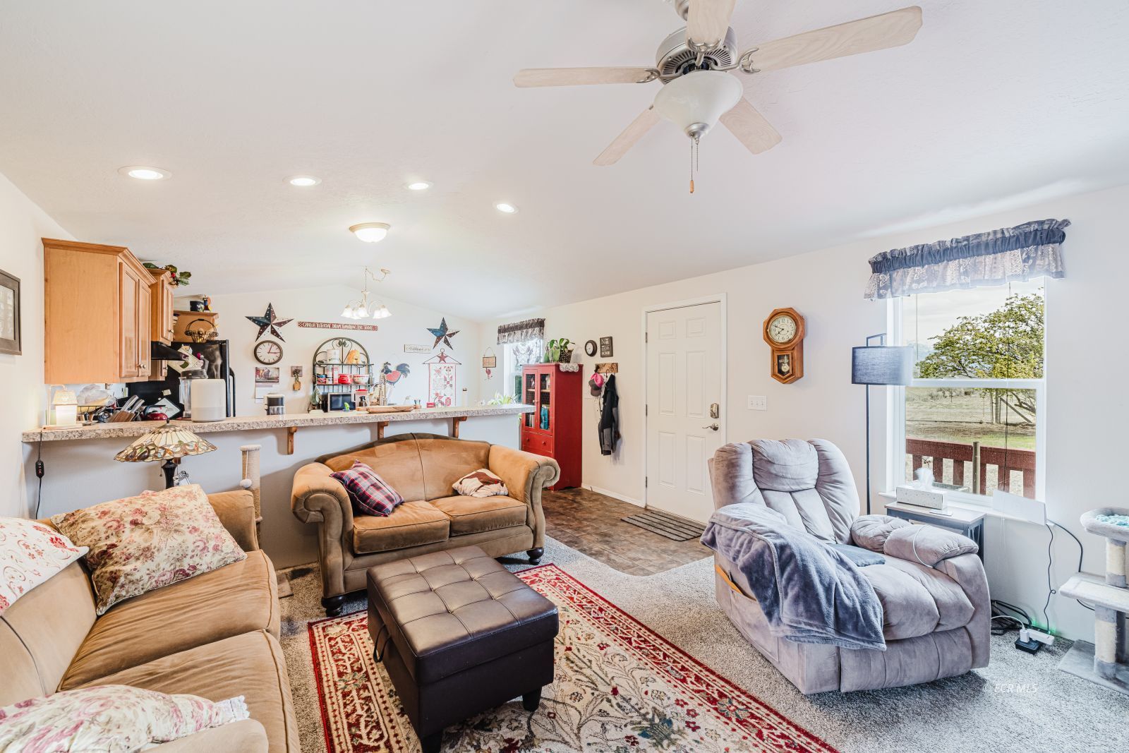 333 Marble Drive Spring Creek, NV 89815 - Photo 4 of 28