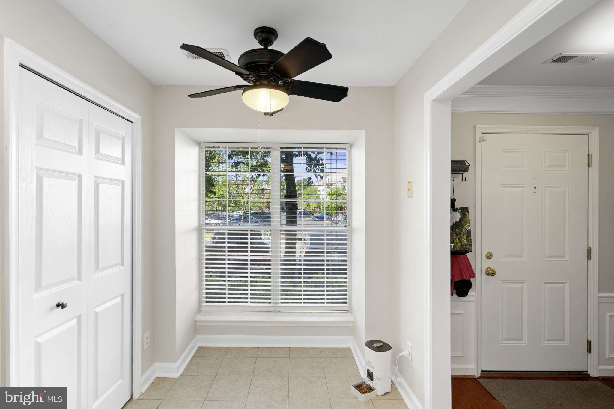 21781 Baldwin Square Sterling, VA 20164 - Photo 13 of 34