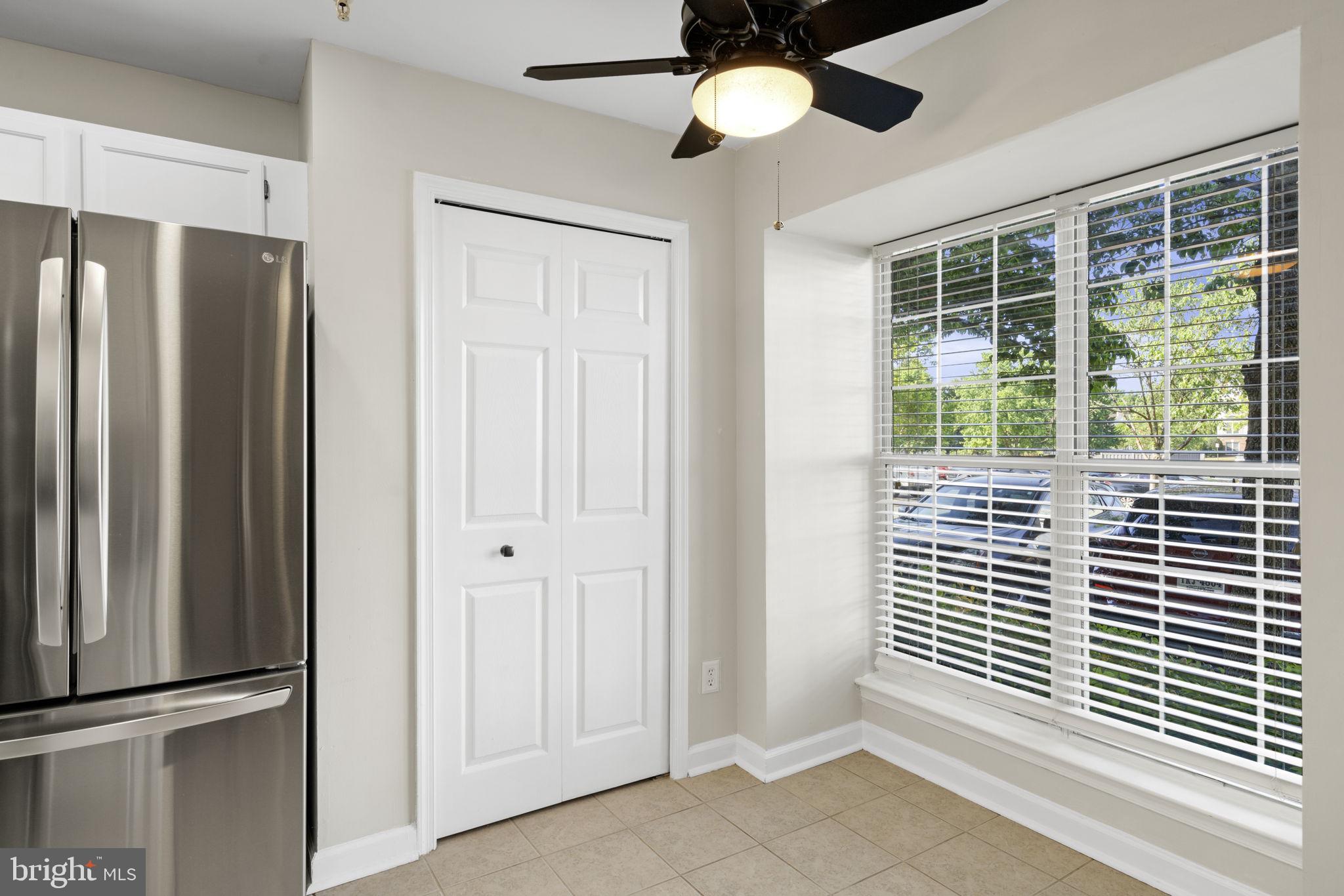 21781 Baldwin Square Sterling, VA 20164 - Photo 14 of 34