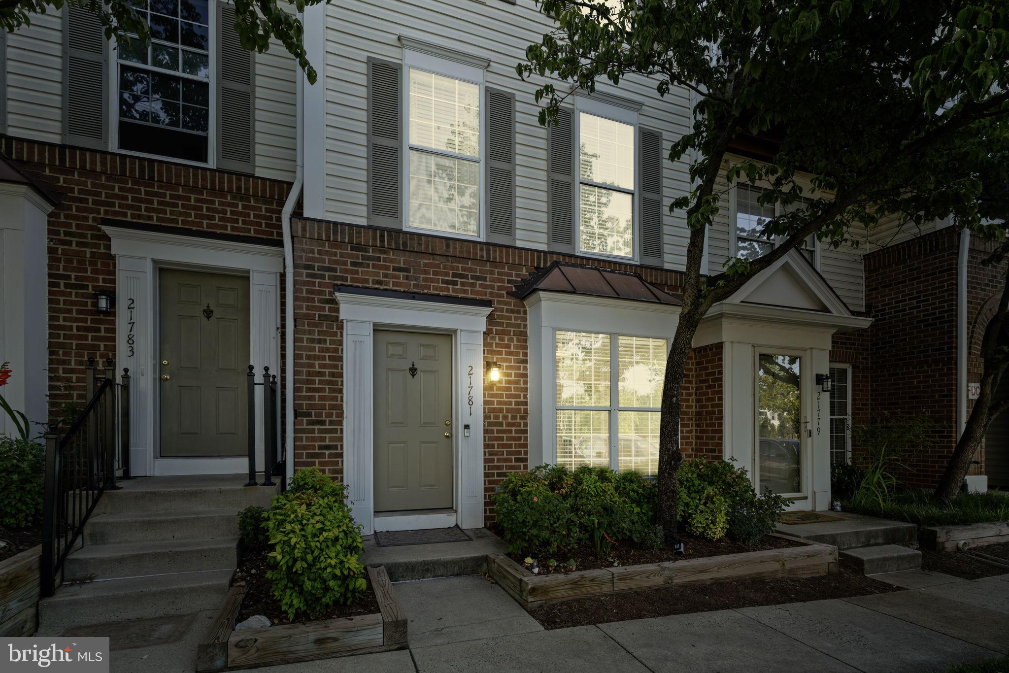 21781 Baldwin Square Sterling, VA 20164 - Photo 25 of 34