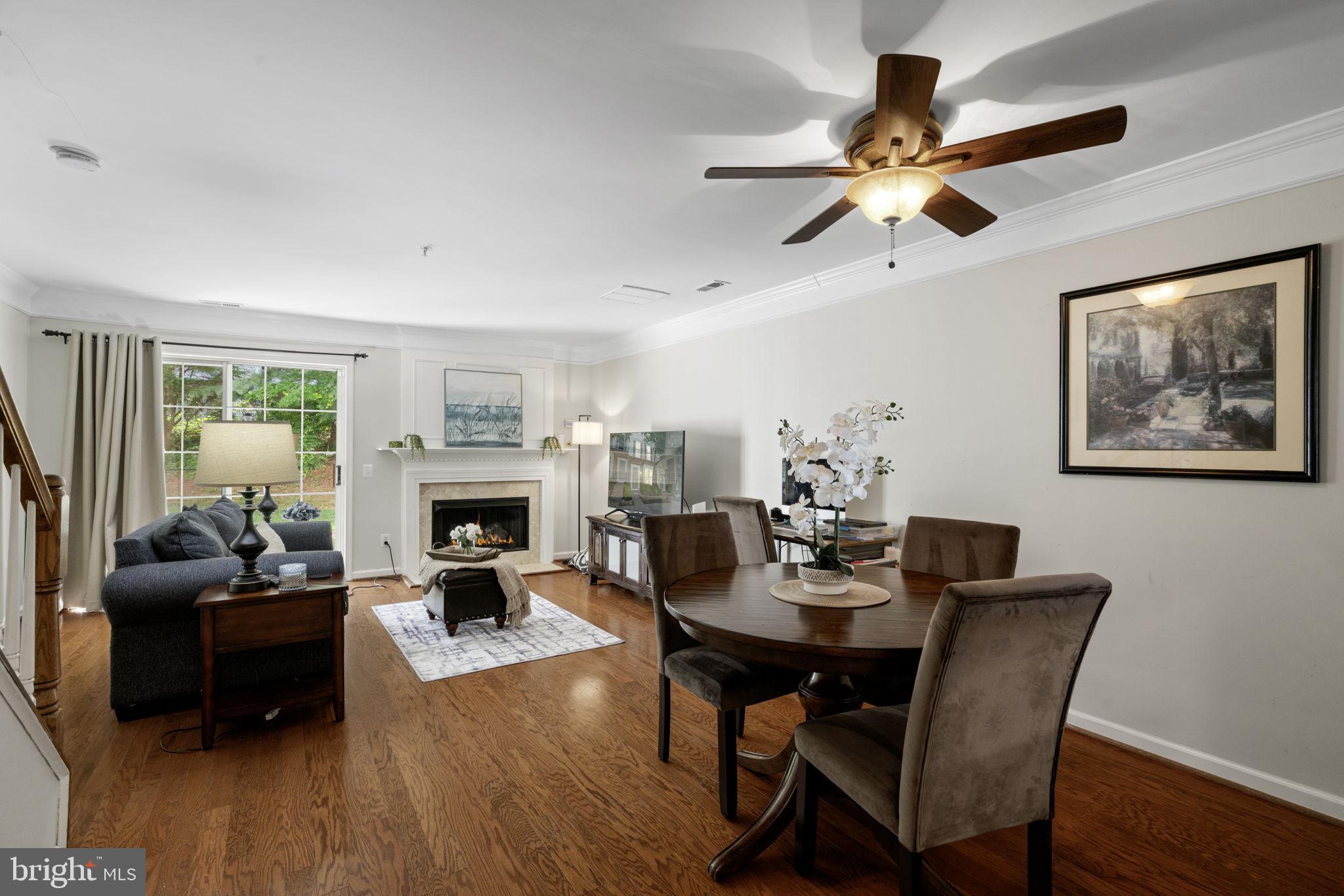 21781 Baldwin Square Sterling, VA 20164 - Photo 8 of 34