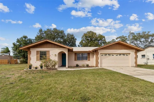 $449,999 | 7337 Cambridge Way, Clearwater, FL 33764