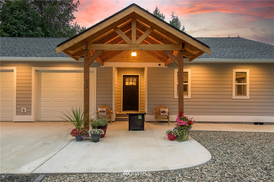 396 Garling Road Port Angeles, WA 98362 - Photo 1 of 40 Gallery Image 1