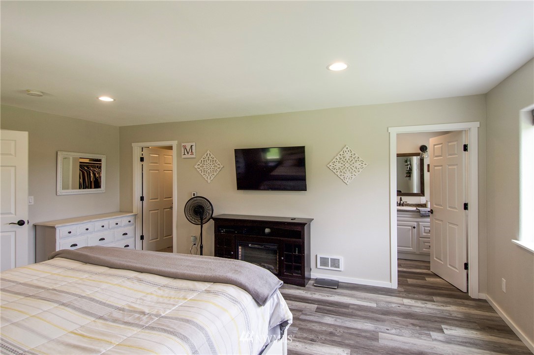 396 Garling Road Port Angeles, WA 98362 - Photo 18 of 40 Gallery Image 18