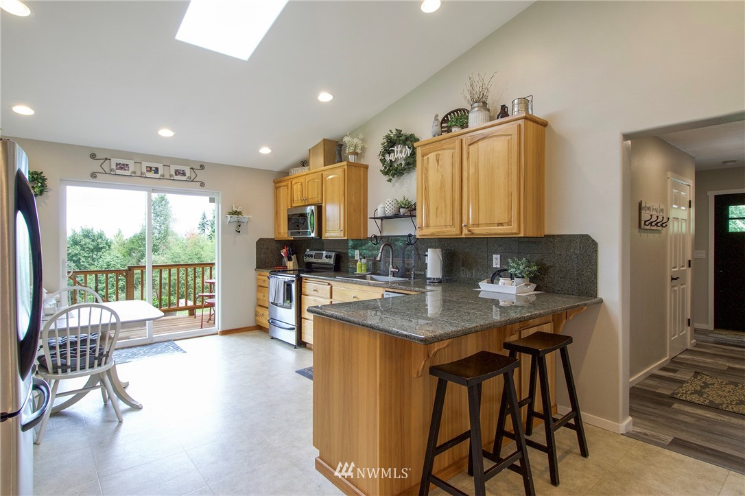 396 Garling Road Port Angeles, WA 98362 - Photo 8 of 40 Gallery Image 8