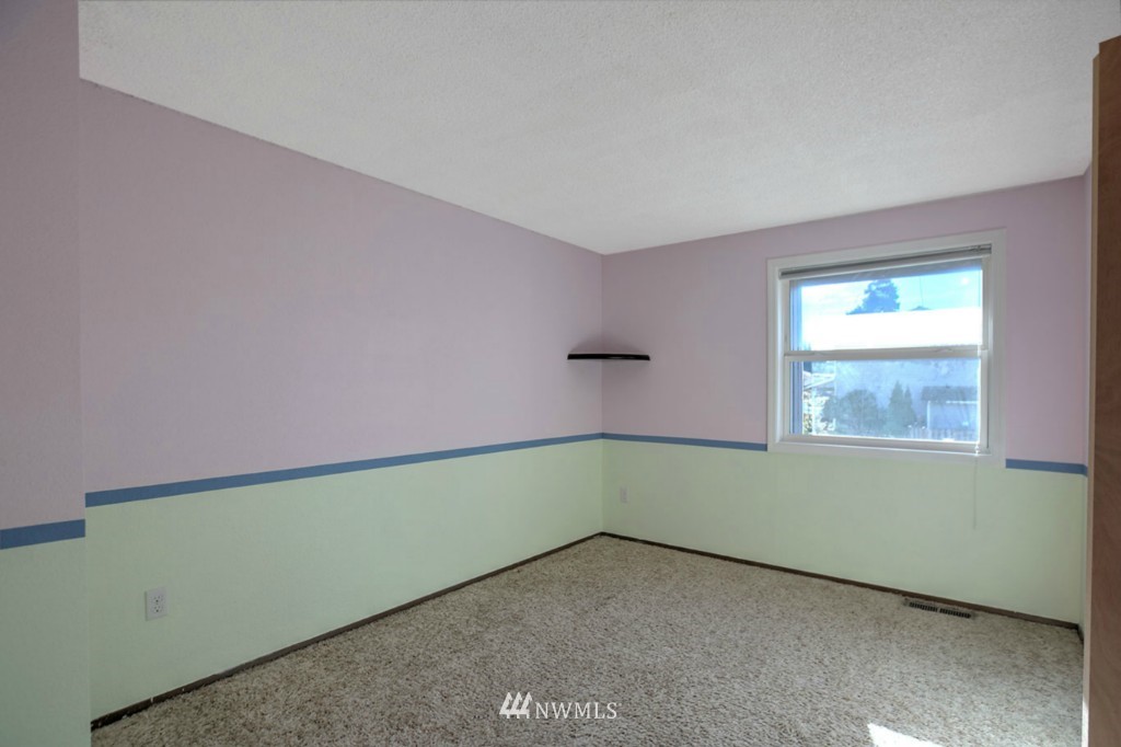 16252 Southeast 176th Place Renton, WA 98058 - Photo 11 of 17 Gallery Image 11