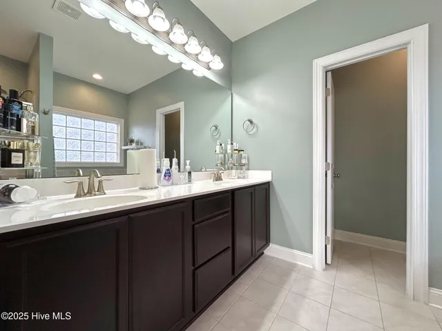 $405,000 | 422 Worsley Way, Jacksonville, NC 28546