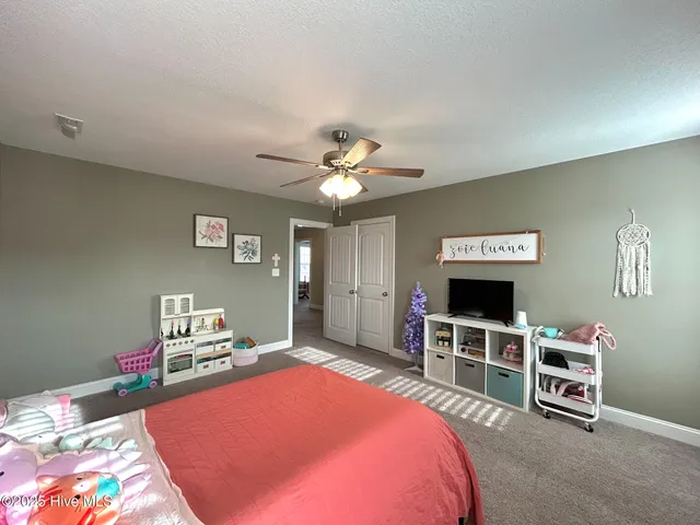 $405,000 | 422 Worsley Way, Jacksonville, NC 28546