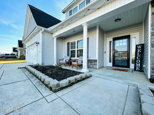 $405,000 | 422 Worsley Way, Jacksonville, NC 28546