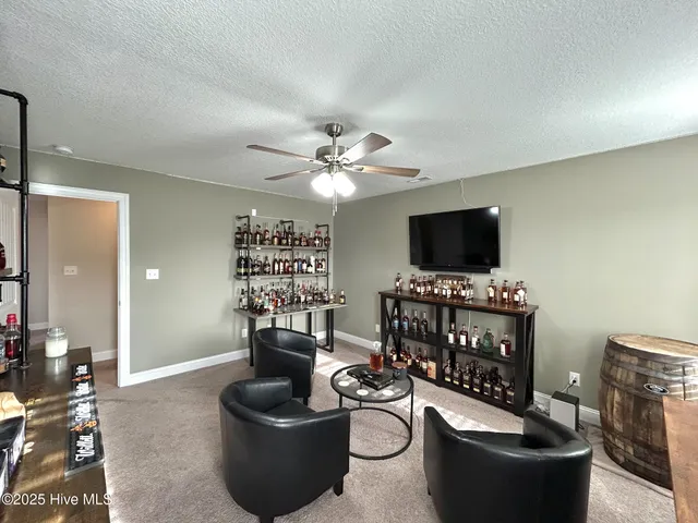 $405,000 | 422 Worsley Way, Jacksonville, NC 28546