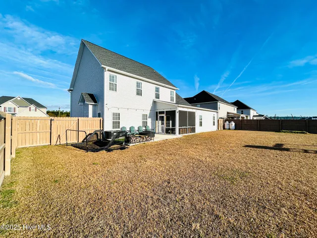 $405,000 | 422 Worsley Way, Jacksonville, NC 28546