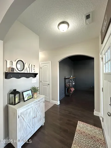 $405,000 | 422 Worsley Way, Jacksonville, NC 28546