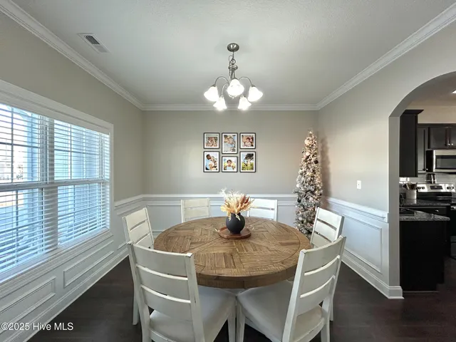 $405,000 | 422 Worsley Way, Jacksonville, NC 28546