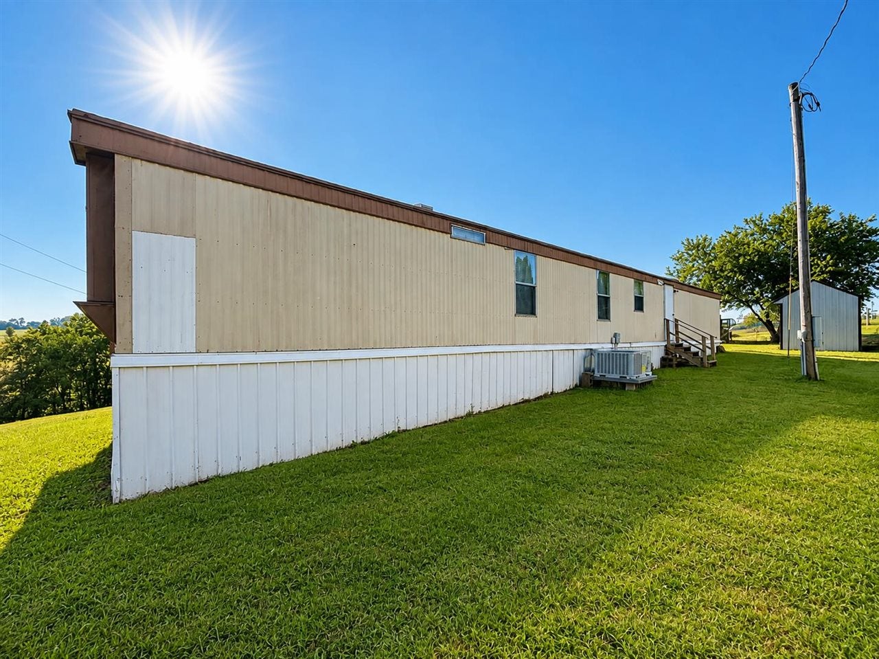 5750 Randolph Goodluck Road Summer Shade, KY 42166 - Photo 13 of 33 Gallery Image 13