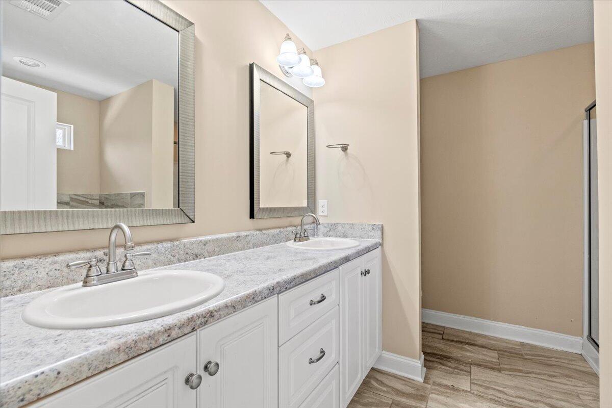 2003 Dundee Way Grovetown, GA 30813 - Photo 19 of 33 19-Owners Bathroom