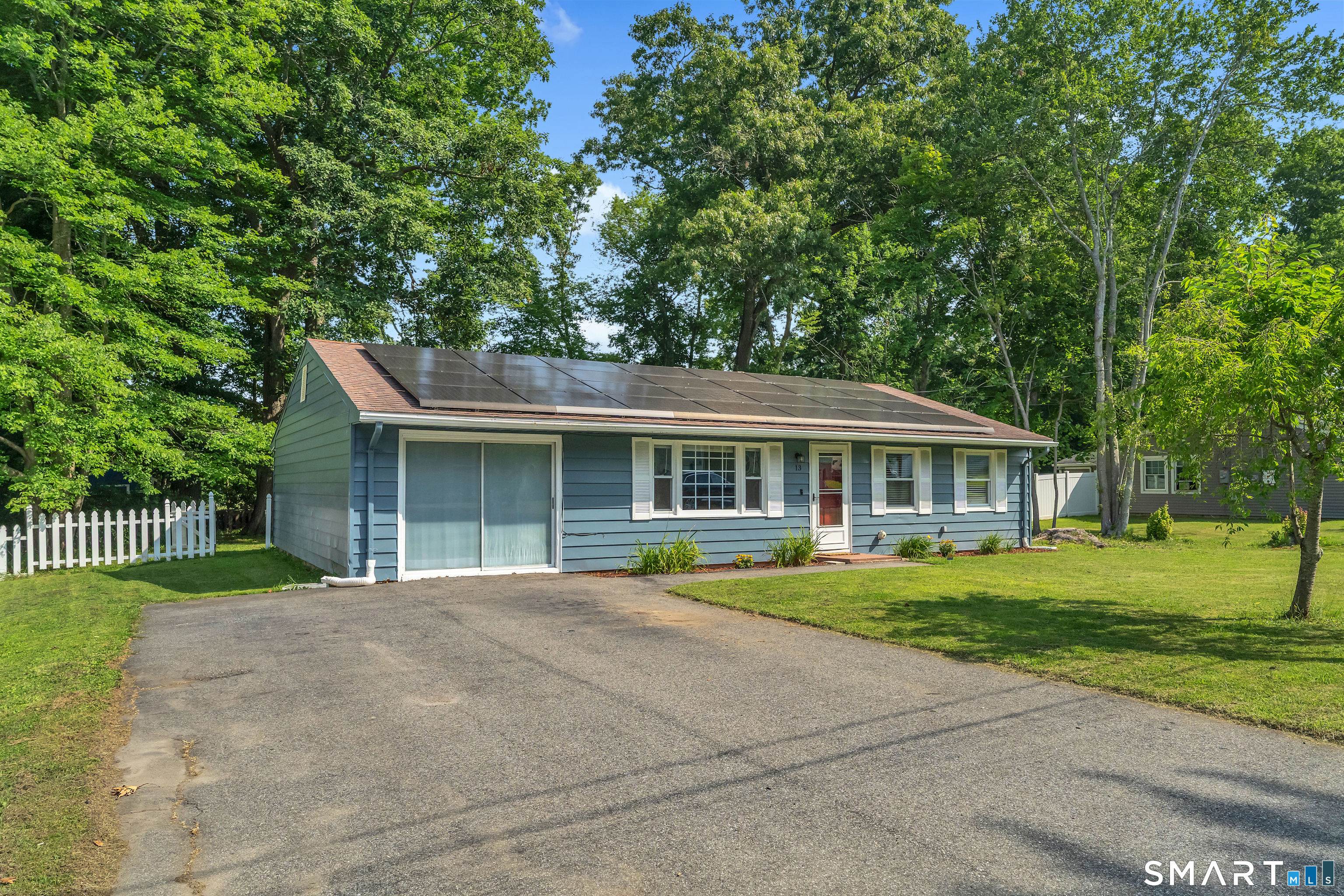 13 Pennywise Lane Ledyard, CT 06339 - Photo 1 of 26